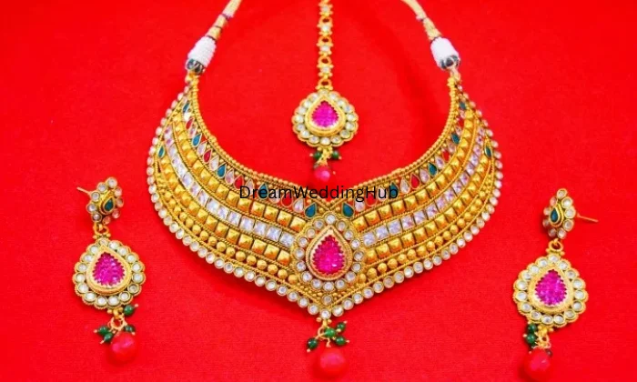 Divine jewellery
